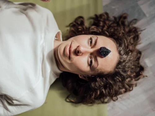 Lilith 3. Evde Yengeç Burcunda Hangi Alanla İlişkilidir?