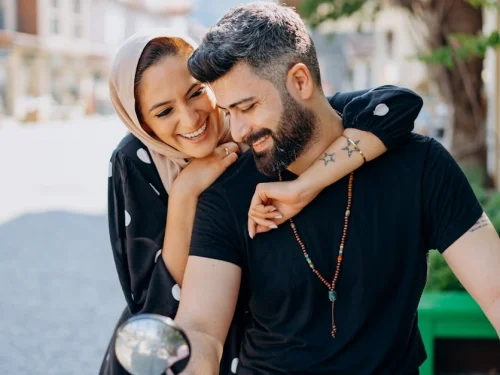 Neptün 1. Evde İkizler Burcunda Haritanızdaki Astrolojik Etkisi